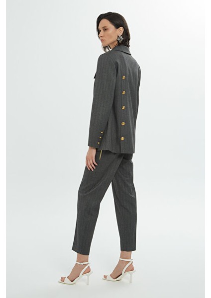 Düğme Detaylı Kruvaze Gri Ceket modelleri