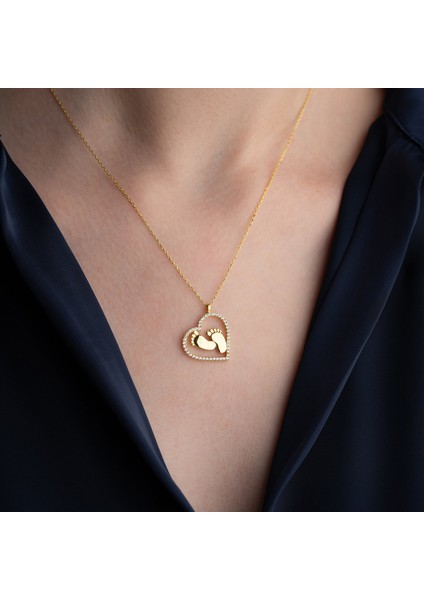 925 Ayar Gümüş Kalpli Bebek Ayağı Kolye