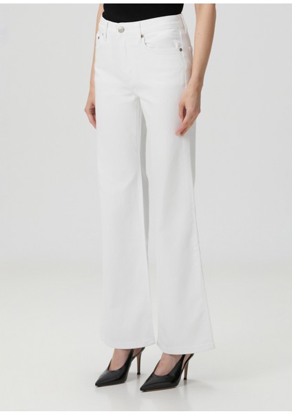 Beyaz Flared Jean Pantolon fiyatları