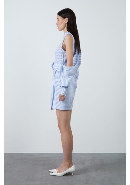 Kolları Dekolteli Çizgili Mini Mavi Elbise modelleri