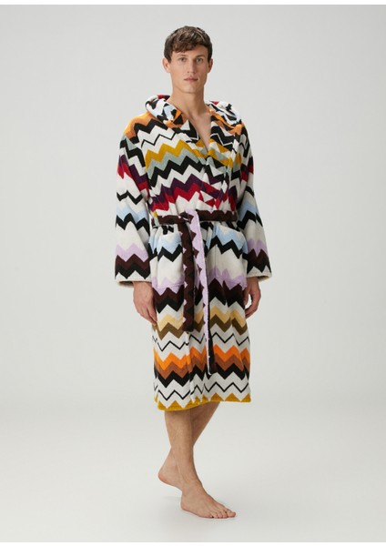 Zikzak Desenli Bornoz fırsatları