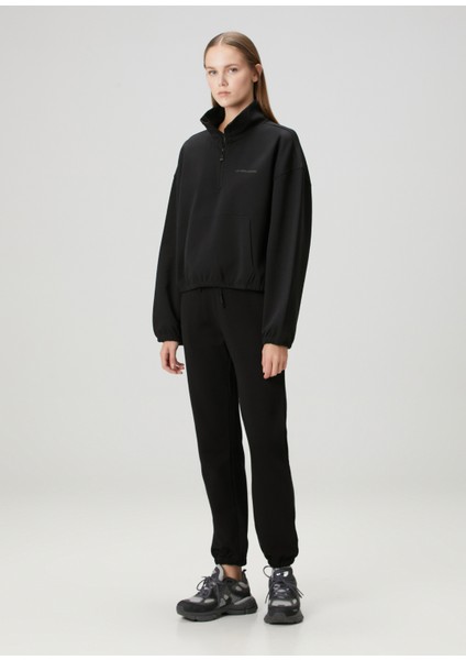 Siyah Logo Detaylı Sweatshirt fiyatları