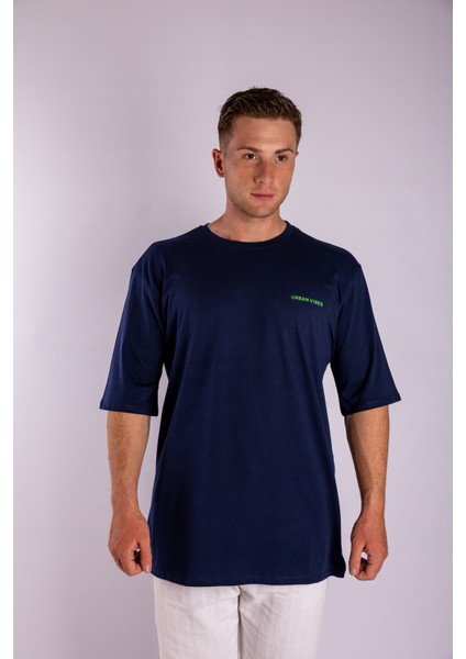 Unisex - Tokyo Skyline Lacivert Oversize Tişört fiyatları