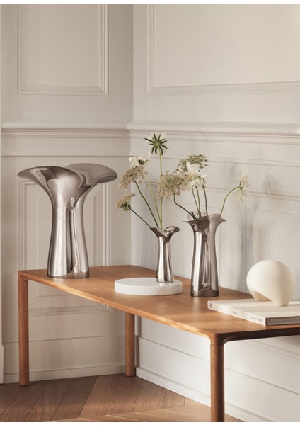 Silver Geometrik Formlu Çelik Vazo fiyatları