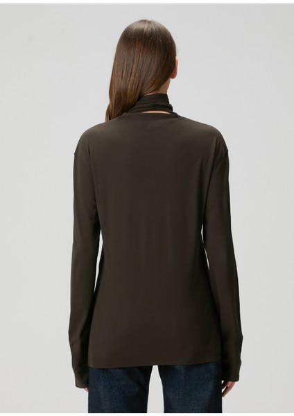 Koyu Kahverengi Fular Detaylı Bluz fırsatları