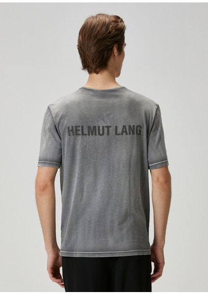 Koyu Gri Şehir Baskılı T-Shirt fırsatları