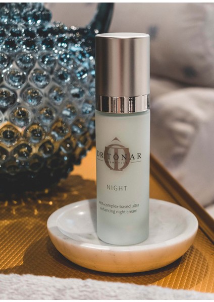 Night Cream Sıkılaştırıcı & Yenileyici Gece Kremi 30 ml fırsatları