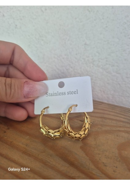 Çelik Halka Küpe Modelleri Tarz ve Spor Model modelleri