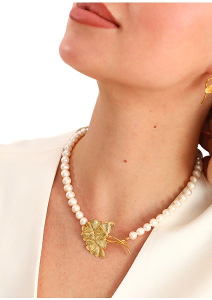 Ginkgo Dalları Inci 925 Ayar Gümüş Üzeri 22 Ayar Altın Kaplama Kadın Kolye fırsatları