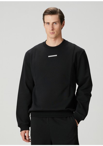 Siyah Logo Detaylı Sweatshirt