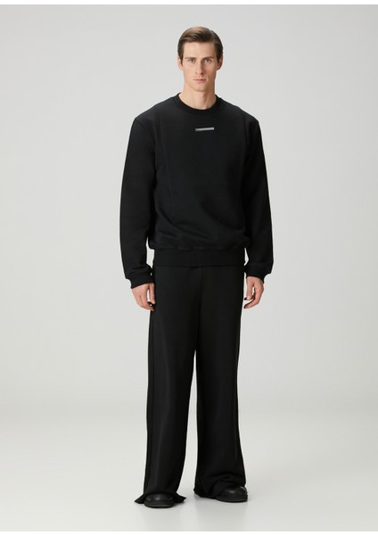 Siyah Logo Detaylı Sweatshirt fiyatları
