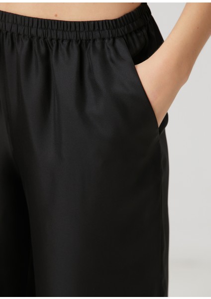 Alera Siyah Ipek Pantolon indirimleri
