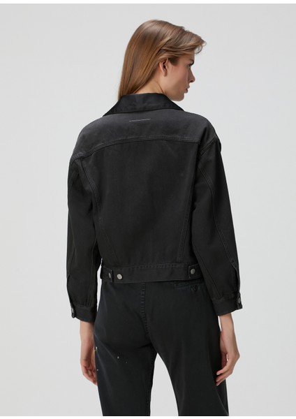 Siyah Kesim Detaylı Denim Ceket fırsatları