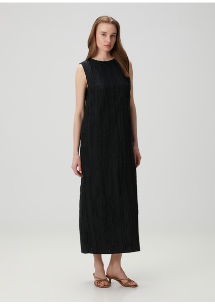 Minga Fitted Siyah Midi Ipek Elbise