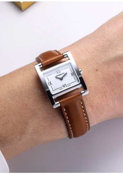 Veme Avenue 17537AP01GD Çelik Kadın Kol Saati fiyatları