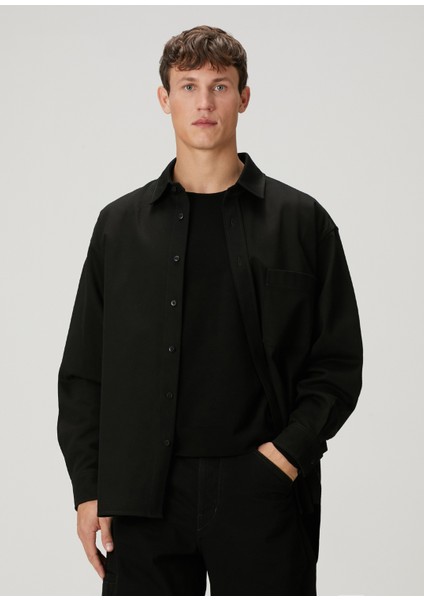 Siyah Gömlek