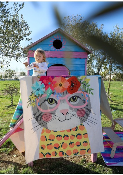 Librarian Kitty Çocuk Halısı modelleri