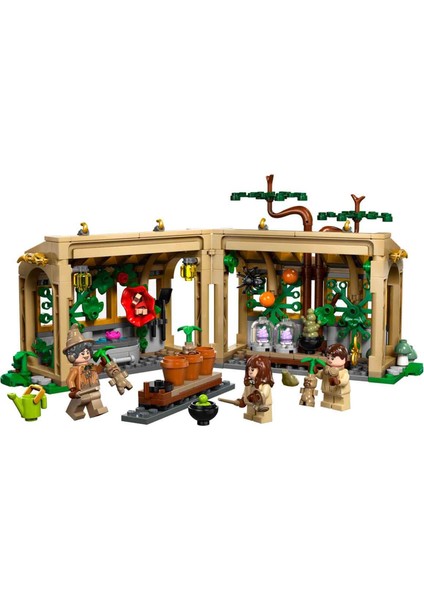 Harry Potter Hogwarts Şatosu: Bitkibilim Dersi 76445 fiyatları