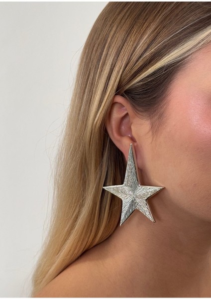 Gümüş Renk Vip Yıldız Model Ten Ile Temas Eden Küpe Iğnesi Çelik Tasarım Küpe