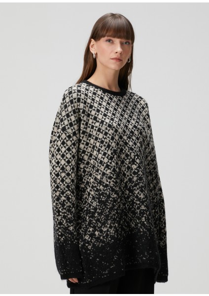 Siyah Bej Desenli Yün Triko modelleri