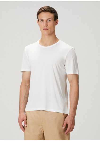 Regular Fit Beyaz Basic T-Shirt modelleri