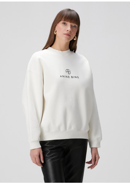 Jaci Ekru Logolu Sweatshirt modelleri