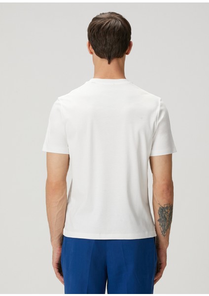 Kırık Beyaz Basic T-Shirt fırsatları
