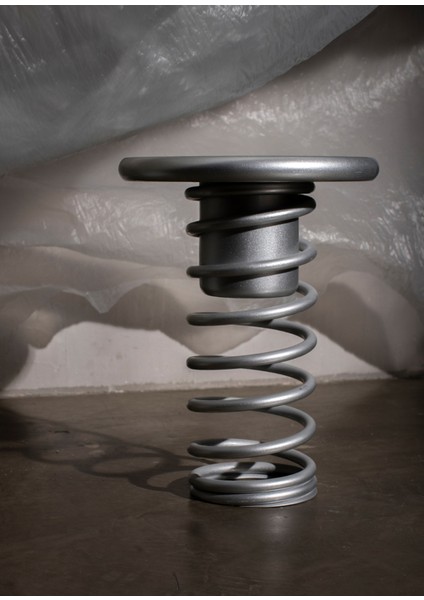 Twist Gümüş Ahşap Tablalı Metal Tabure modelleri