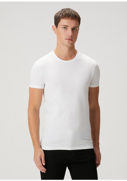 Beyaz Basic T-Shirt
