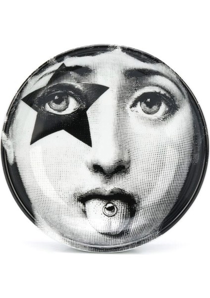 No 38 Yüz Baskılı Porselen Kül Tablası