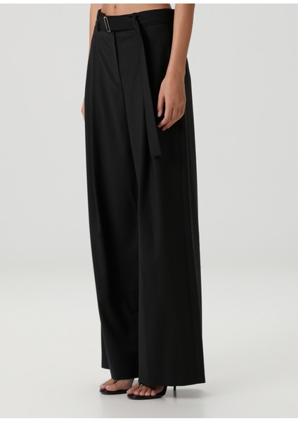 Siyah Yün Pantolon modelleri