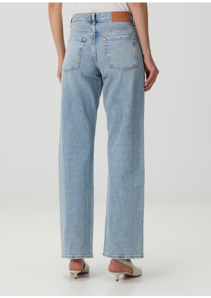 Tess Açık Mavi Straight Leg Jean Pantolon fırsatları