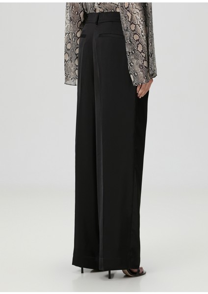 Siyah Wide Leg Saten Pantolon fırsatları