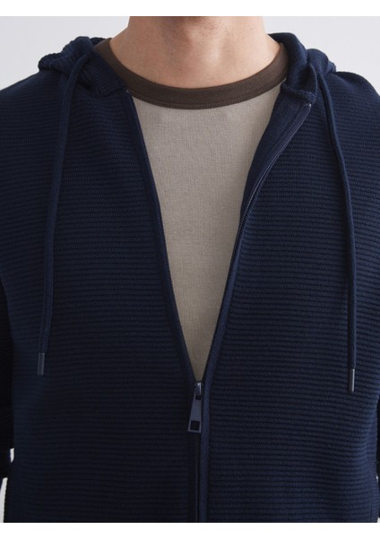 Yeni Sezon Kapüşonlu Uzun Kollu Erkek Triko Hırka modelleri