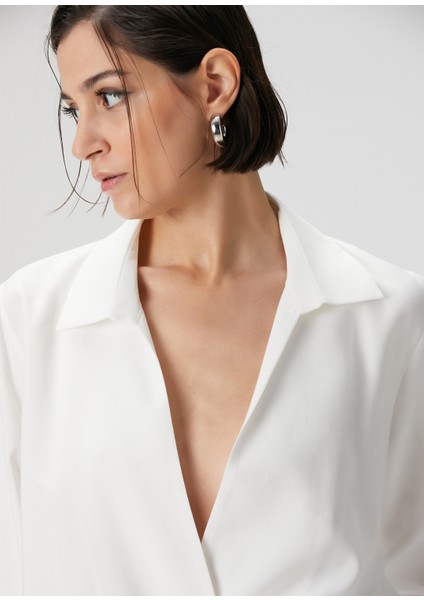 Beyaz Dökümlü Bluz fiyatları