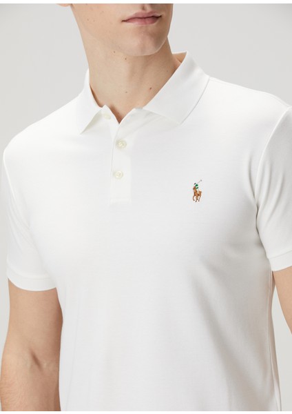 Beyaz Polo Yaka T-Shirt indirimleri