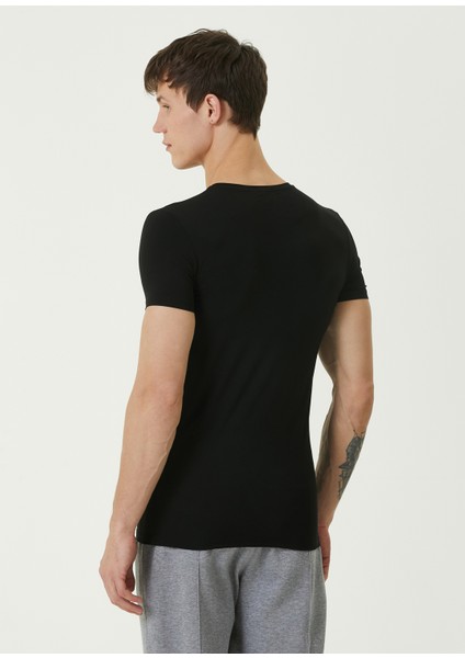 Siyah Basic T-Shirt fırsatları