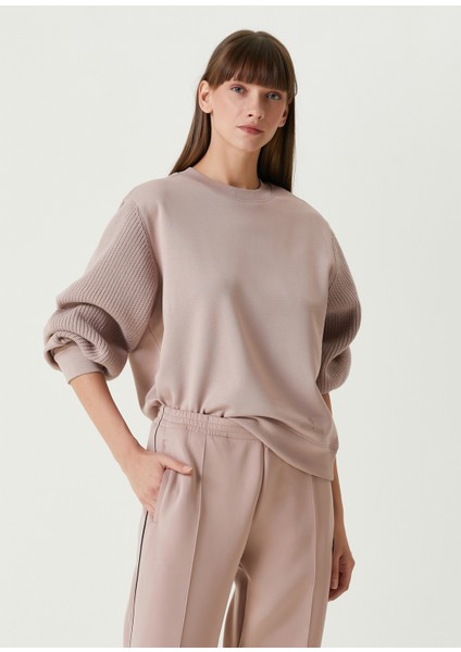 Pembe Garni Detaylı Sweatshirt