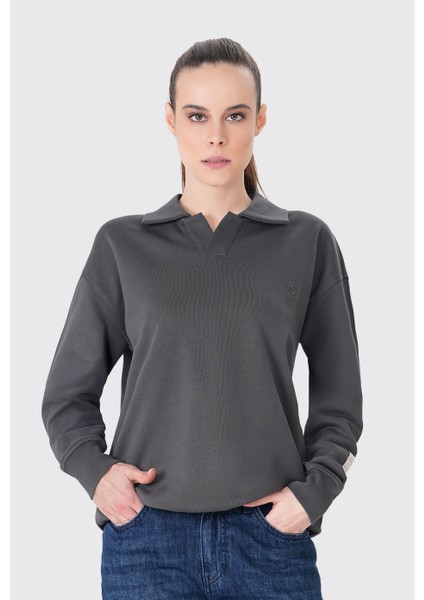 Polo Yaka Organik Pamuklu Kadın Sweatshirt