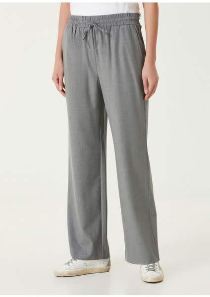 Gri Jogger Pantolon indirimleri