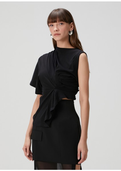 Siyah Asimetrik Drapeli Bluz