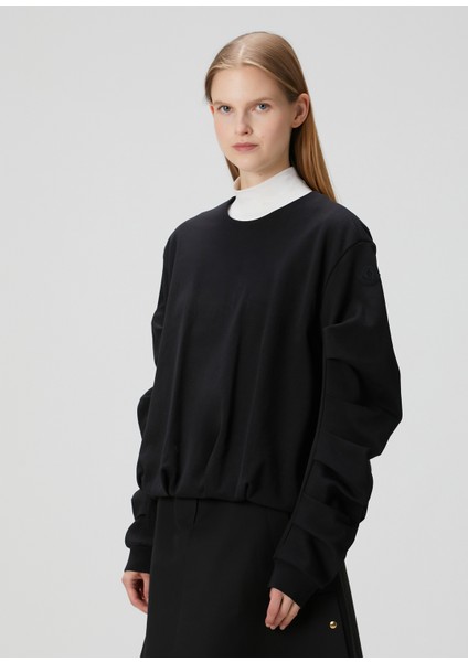 Siyah Pile Detaylı Sweatshirt modelleri