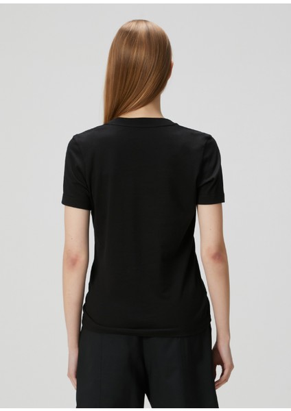 Siyah Taşlı Logolu T-Shirt fırsatları