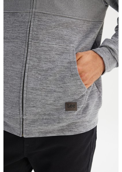 Regular Fit Normal Kesim Kapüşonlu Cepli Içi Polarlı Fermuarlı Sweatshirt indirimleri