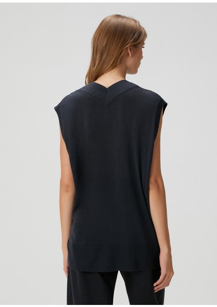 Bern Lacivert Yün Atlet fırsatları