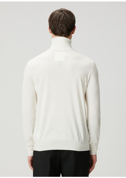 Kırık Beyaz Balıkçı Yaka Yün Kazak fırsatları