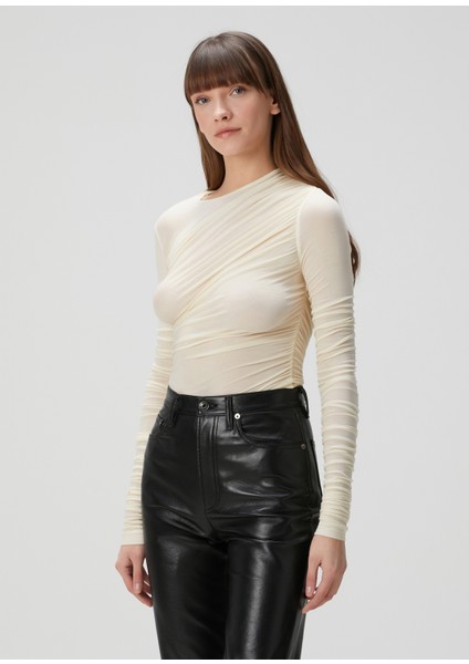 Tania Twist Krem T-Shirt modelleri