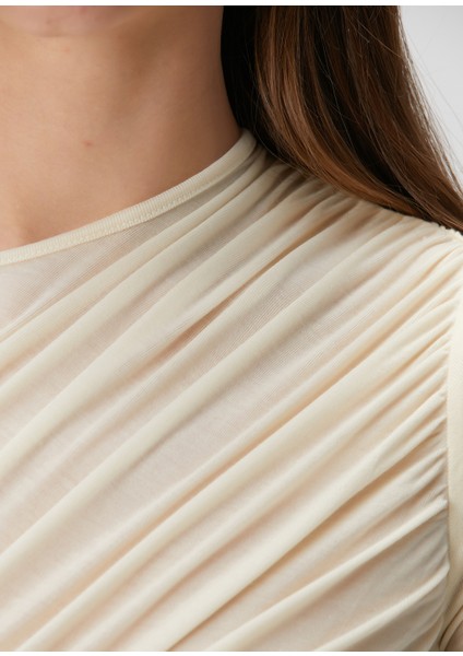 Tania Twist Krem T-Shirt indirimleri