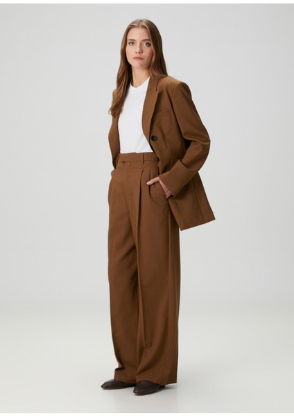 Kahverengi Pileli Yün Pantolon
