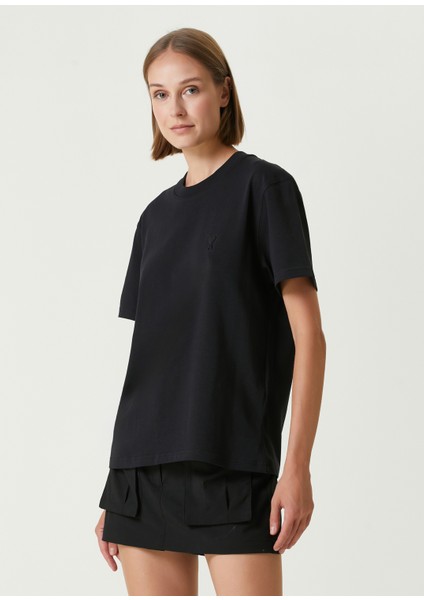 Siyah Logo Detaylı T-Shirt